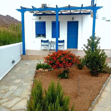 Ninemia Studios Serifos Town Exterior photo